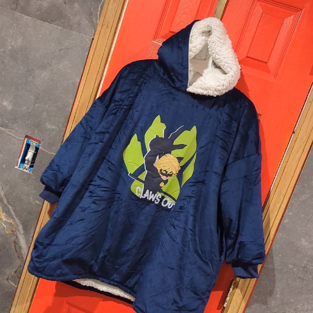 Kids Cozy Blue Hooded Top